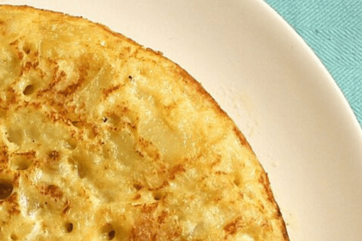 a pizza sitting on a plate